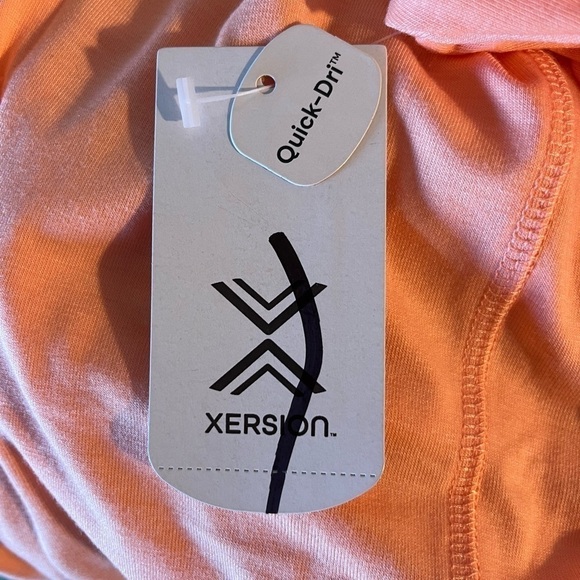 NWT Xersion Women’s Quick Dri Rayon / Spandex Blend Top - Picture 4 of 5